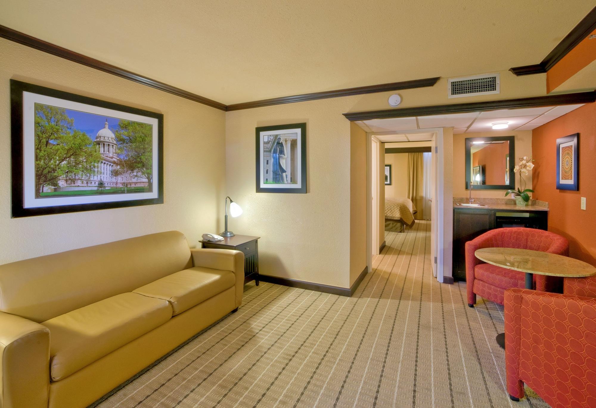 Wyndham Garden Oklahoma City Resort & Conference Hotel Near Airport, Fairgrounds Paycom & I40 Bagian luar foto